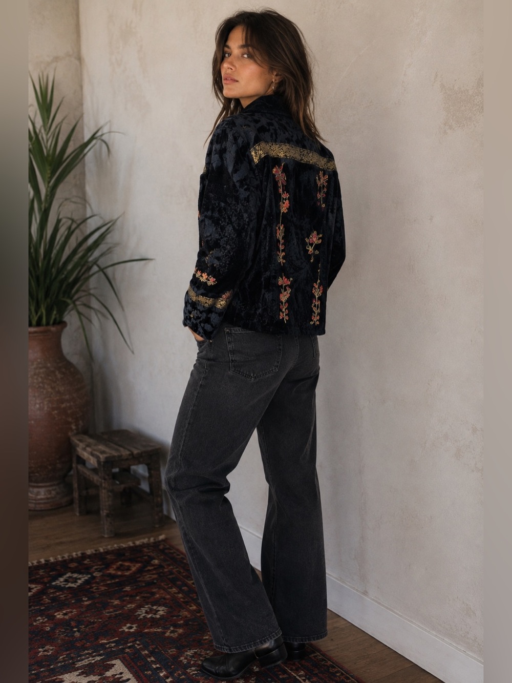 Flashback Embroidered Velvet Jacquard Jacket Women’s L Black Boho Floral Artsy